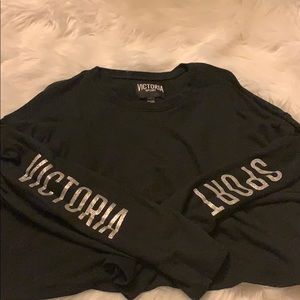 Black cropped sweater
